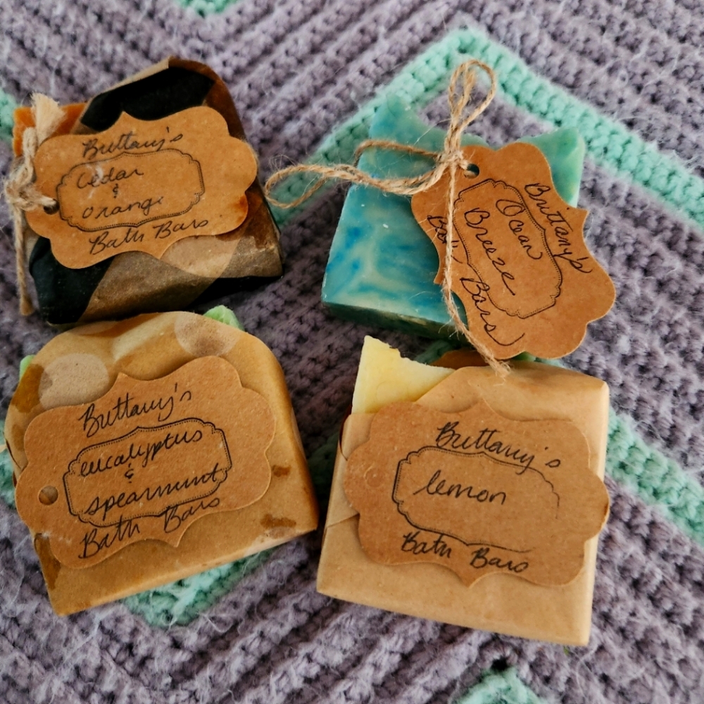 4 Plus 2 Handmade Bath Bars Set - Eucalyptus, Lemon, Cedar, Ocean, Apple, Et.